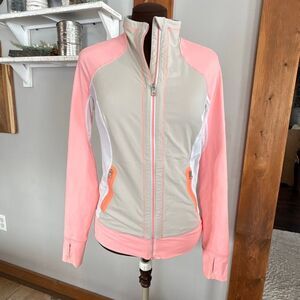 Lululemon Run: Beach Runner Jacket womens size 8 gray coral athletics gym workou